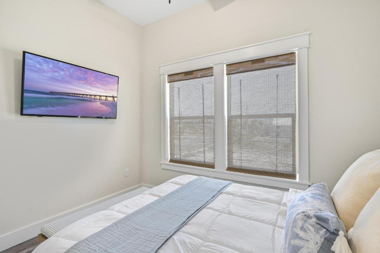 Haven - Brand New - Private Pool- Just 300 Feet From The Beach! Holiday home Panama City Beach